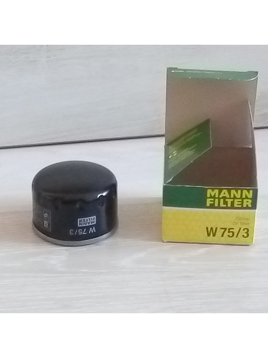Фильтр масляный Mann filter W753 Lada Largus 12-, Renault Logan 04-, Duster 10- Nissan Almera (G15)